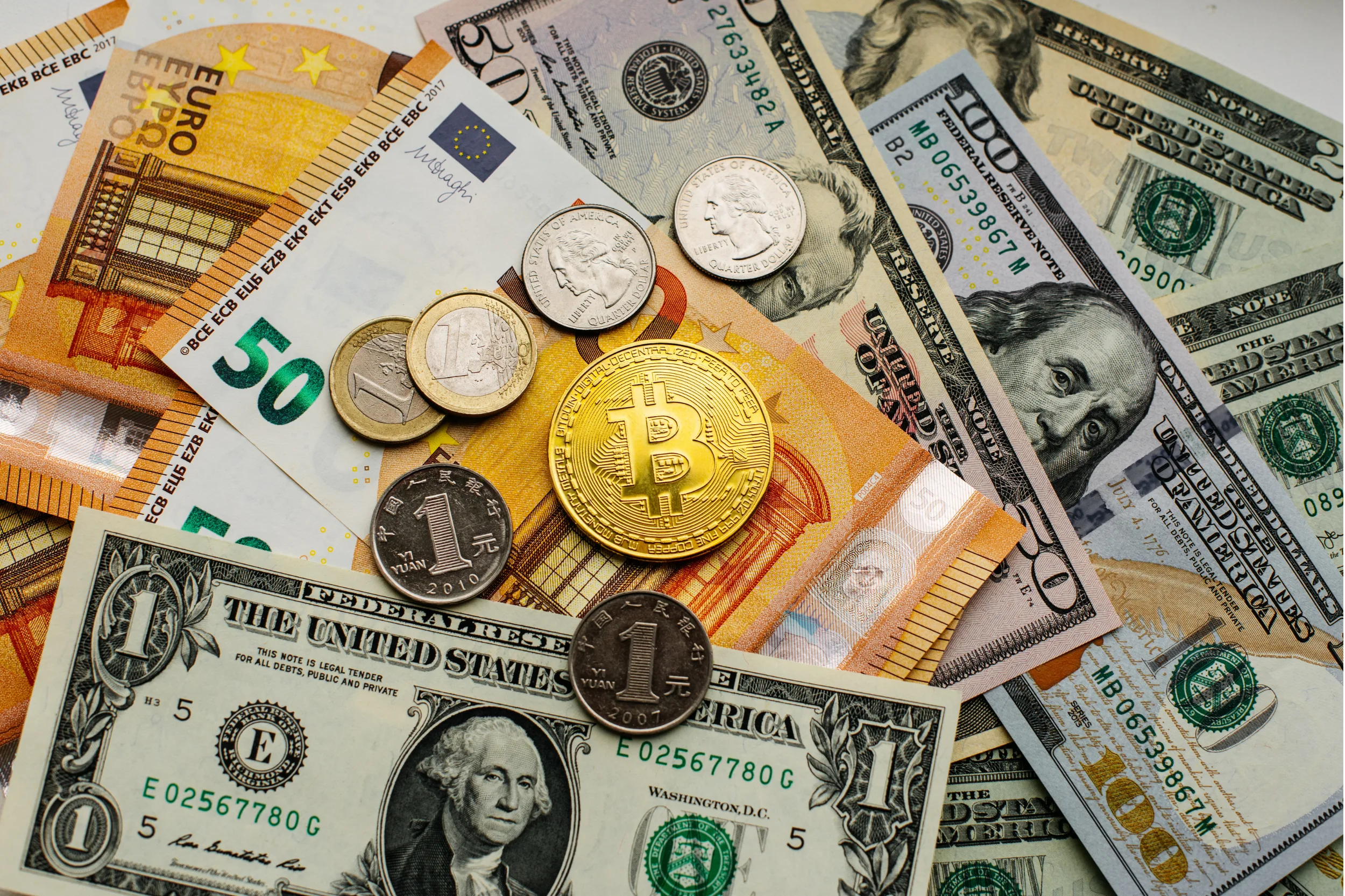 أسعار صرف أهم العملات الأجنبية اليوم الجمعة