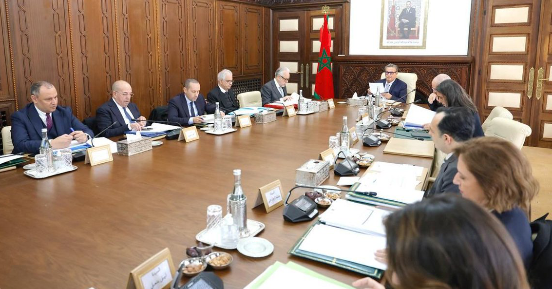 مجلس الحكومة يطلع على اتفاق النقل الطرقي بين المغرب والنيجر الموقع بنيامي