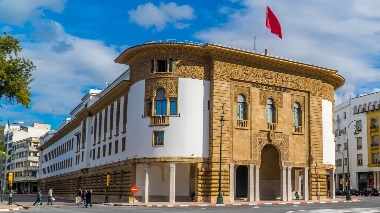 بنك المغرب: الدرهم يرتفع أمام الدولار والاحتياطيات الرسمية تقترب من 496 مليار درهم