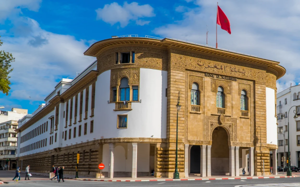 لجنة مؤسسات الائتمان تصادق على عشرة نصوص تنظيمية جديدة للقطاع البنكي