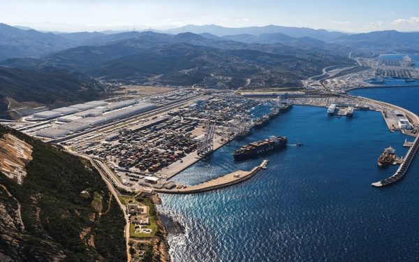 “SGTM” تدخل على خط إنجاز مشروع طنجة المتوسط 3 لتعزيز الطاقة المينائية للمغرب